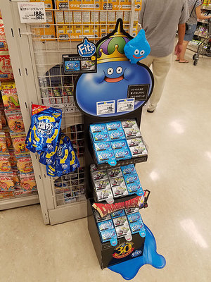 Fitsの販促ラック